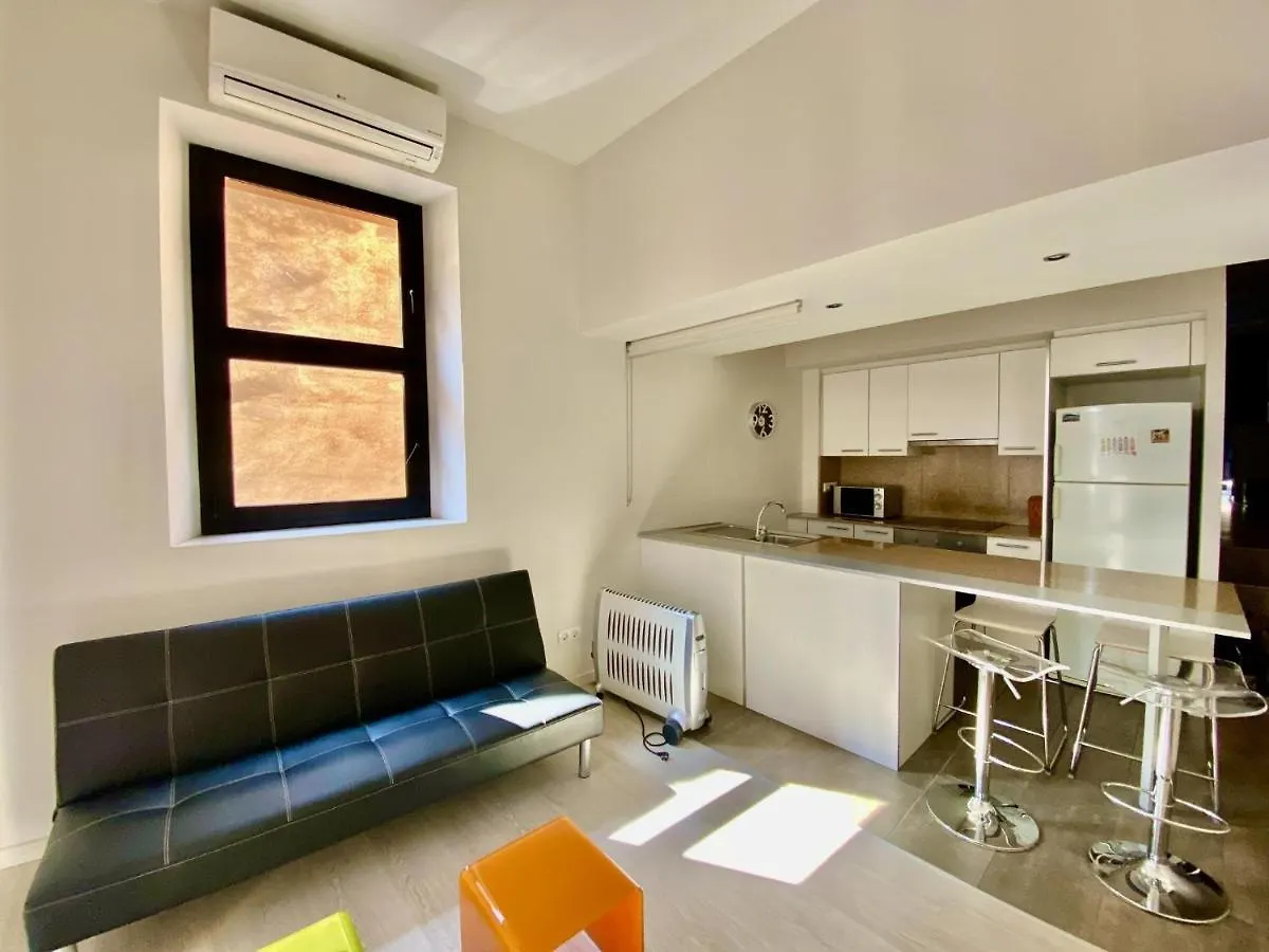 182 Apartment In 兰卡
