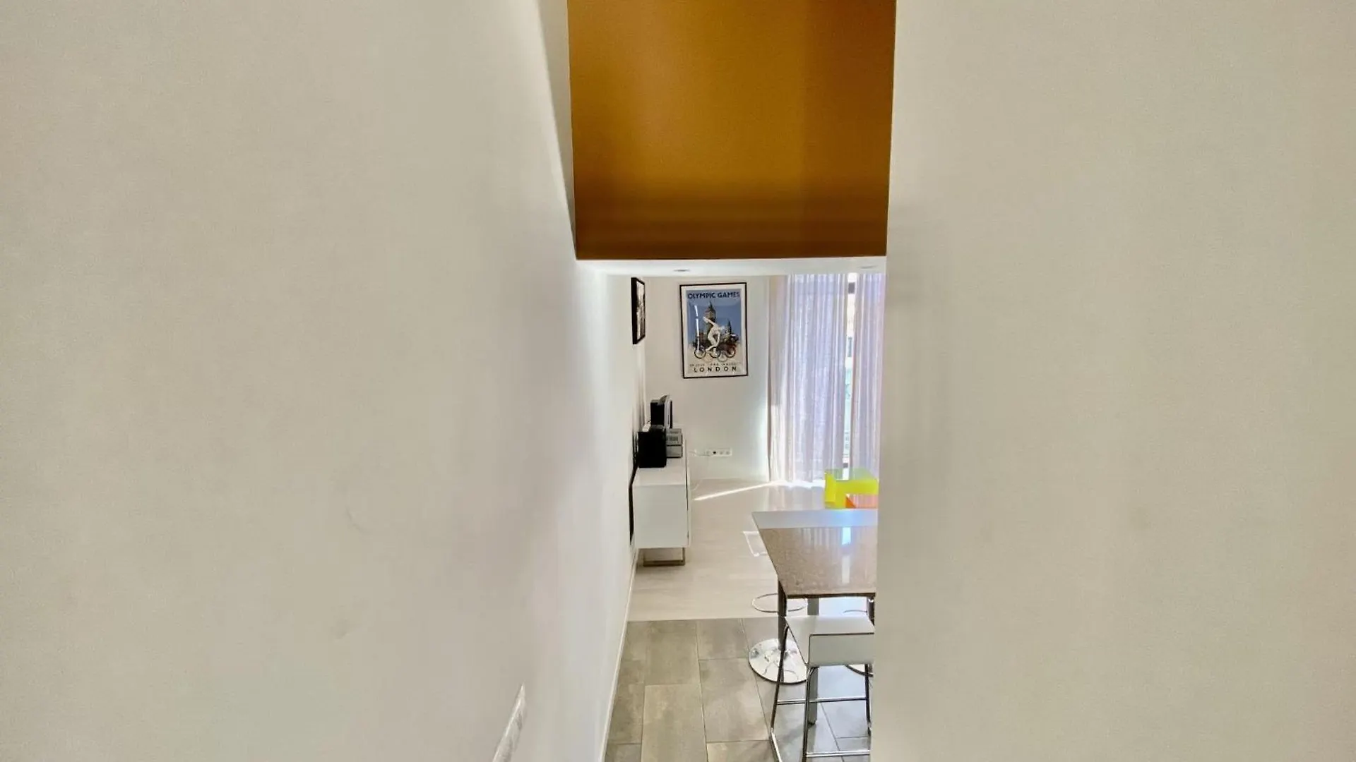 182 Apartment In 兰卡 0*,