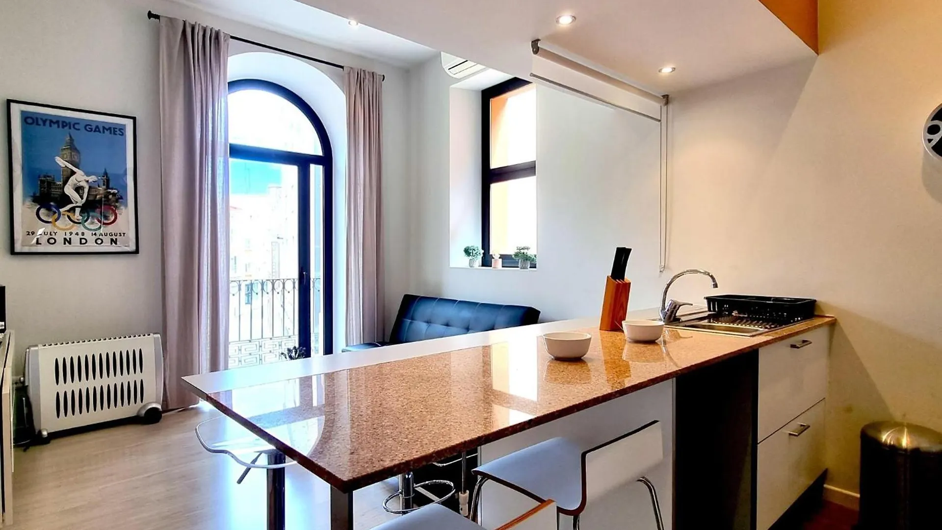 182 Apartment In 兰卡